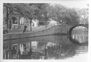 Bas Jan Ader: Fall 2 – Amsterdam, 1970
